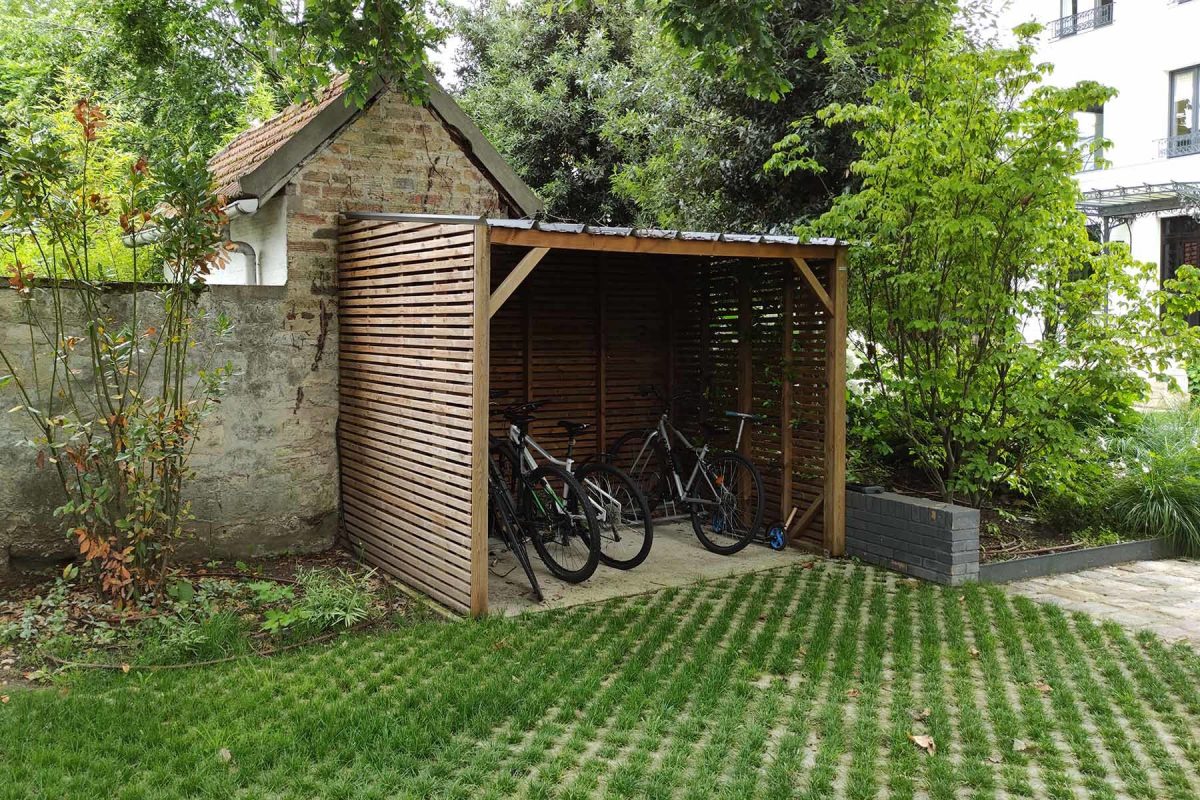 cahors Abri vélos extérieur cahors - Finition autoclave marron - Racks vélos en option