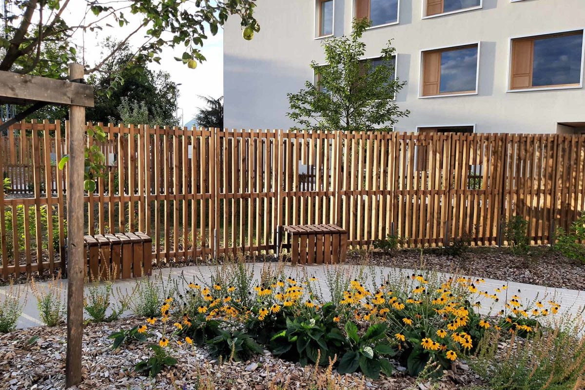 suresnes Modèle adapté pour projet EHPAD de Moirans, maitrise d’œuvre : Eranthis, GTB architecte et Cap-Vert Ingénierie.